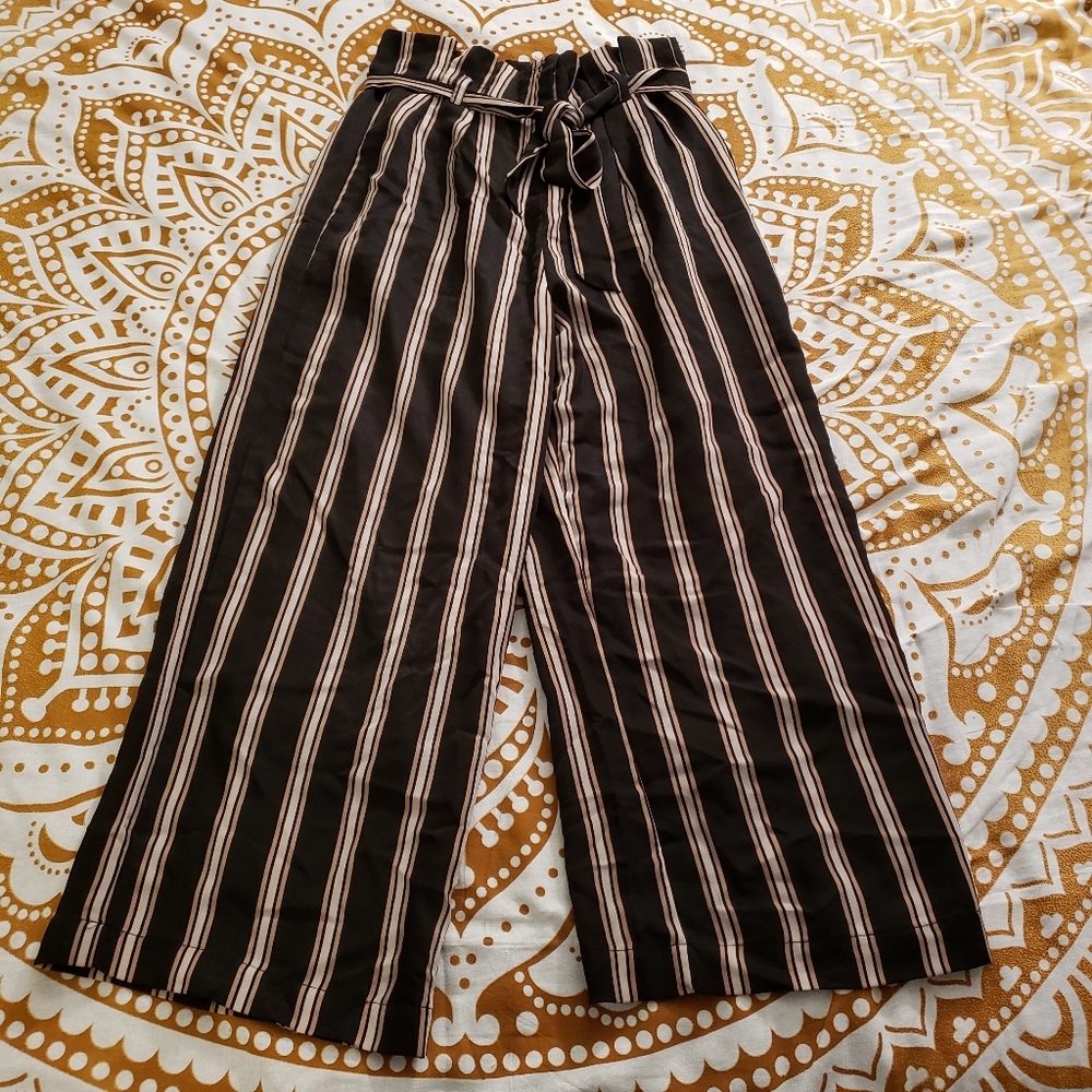 Wide Leg Pants - Picture 1 of 5